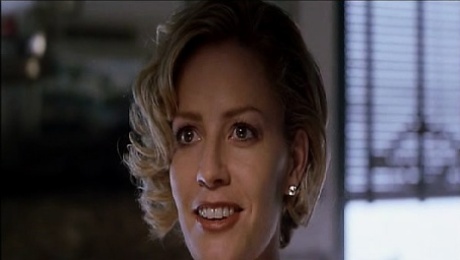 Elisabeth Shue being groped from behind in this hot scene