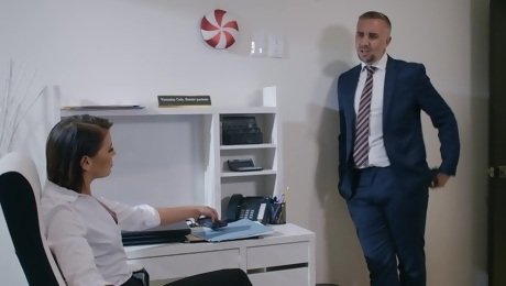 Man in suit comes and fucks this business woman right in her office
