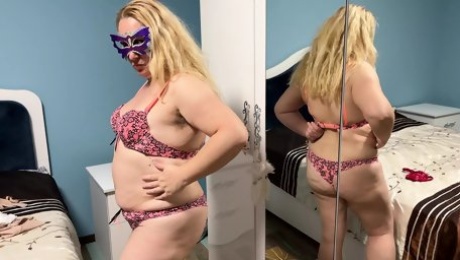 Zara demonstrates striptease in lingerie again