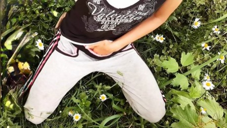 I spy on my neighbor masturbating in the daisies - Lesbian-candys