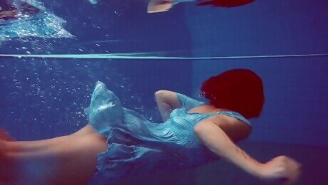 Video  Marusia's underwatershow sex by Underwater Show