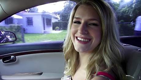 Watch dainty Dixie Belle's xxx