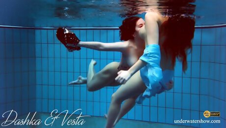 Hottest Underwater Girls Stripping Dashka And Vesta